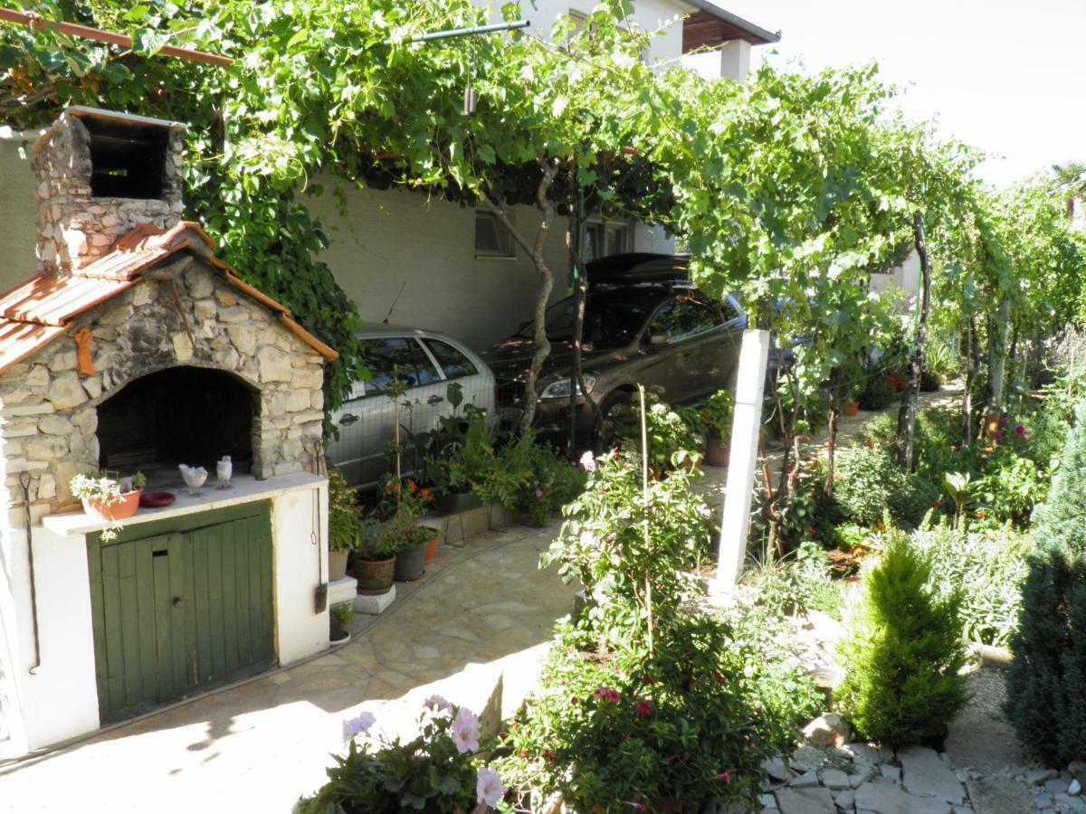 Apartman Mia Biograd Biograd Na Moru Εξωτερικό φωτογραφία